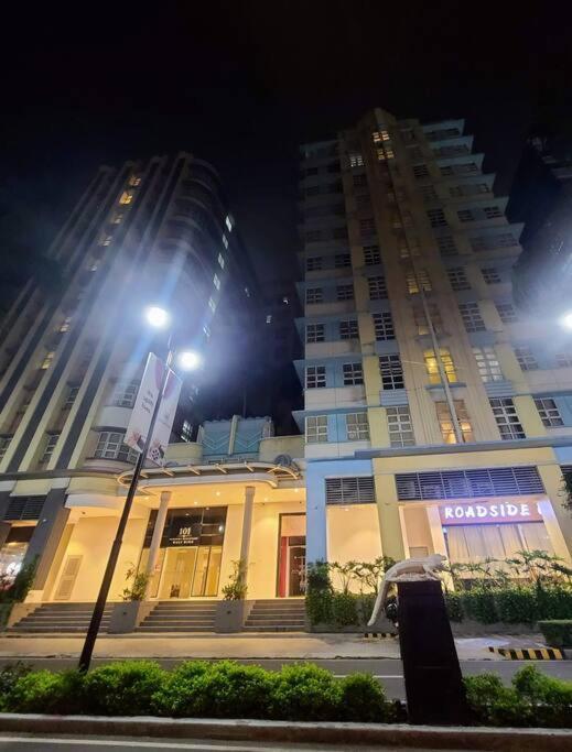 House Of B&Y At 101 Newport Across Naia T3 Daire Manila Dış mekan fotoğraf
